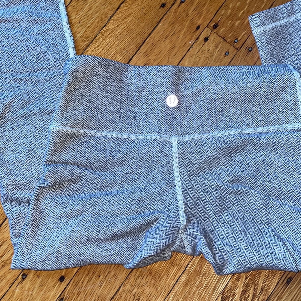Lululemon Crop Tweed Leggings size 4